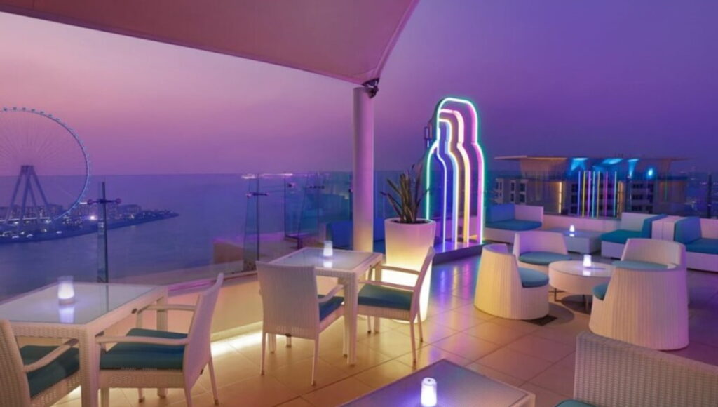 Pure Sky Lounge & Dining