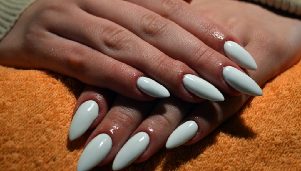 Home Acrylic Nails in Dubai