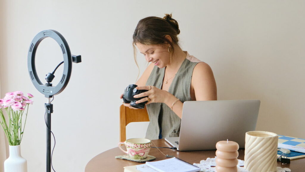 Advertiser Permit for Social Media in UAE