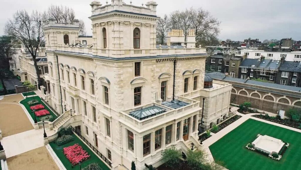 18–19 Kensington Palace Gardens London, UK