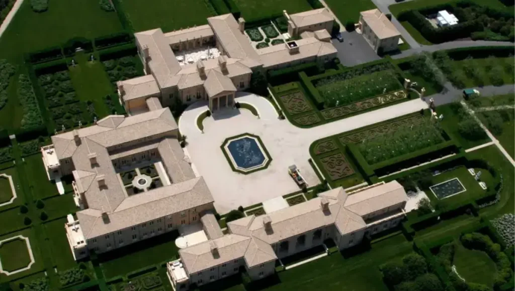 Four Fairfield Pond New York, USA