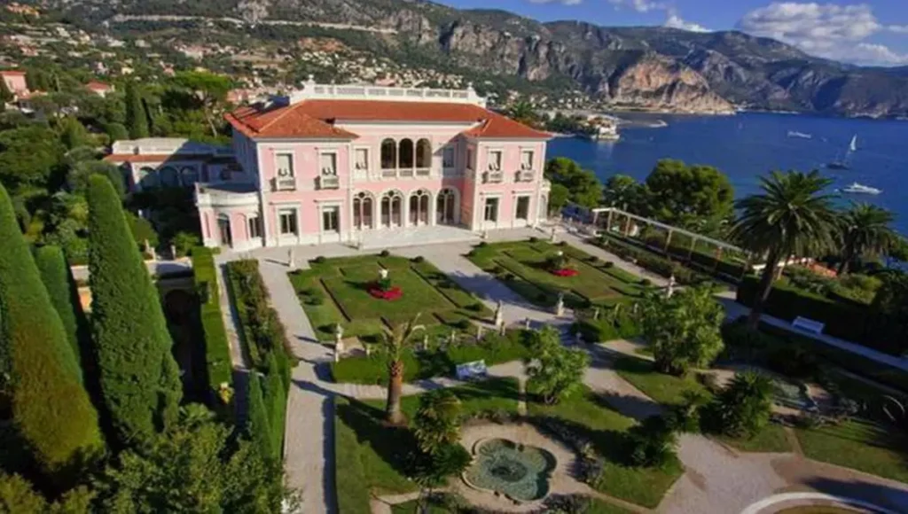 Villa Les Cèdres French Riviera, France